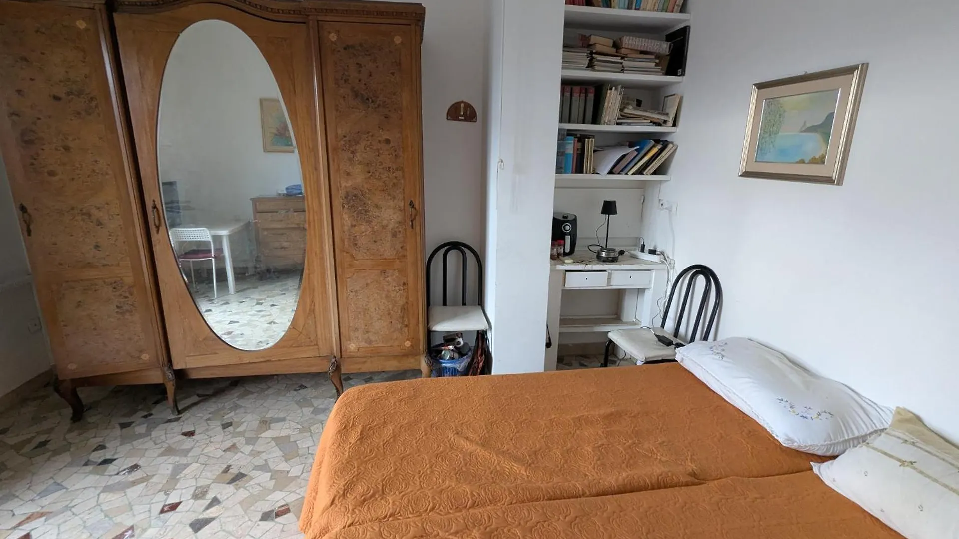 Homestay Montesanto Apartment Palermo Italy